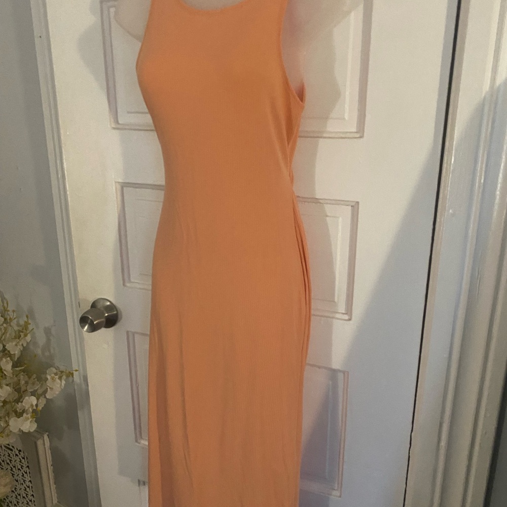 Sleeveless Orange Midi Dress